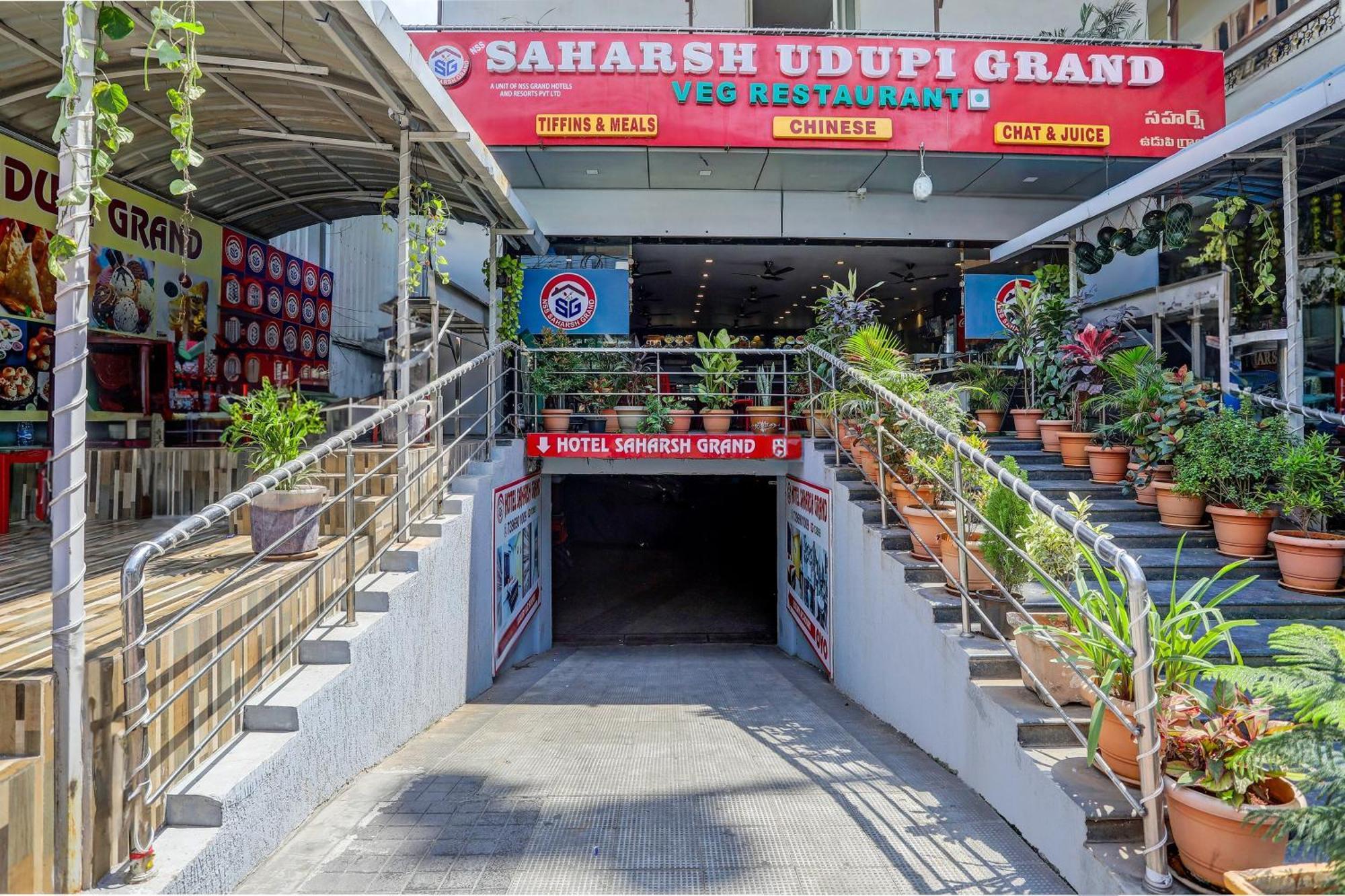 FabHotel Udipi Grand Hyderabad Esterno foto